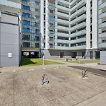 Dazzling In With Parking, 3 Bedrooms And 2 Bathrooms By Renters Prestige アパート シュチェチン